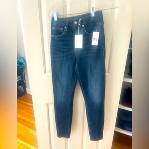 Good American “good legs” crop size 0/25 new with tags!